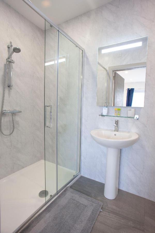 בושמילס Causeway Guest Accommodation מראה חיצוני תמונה