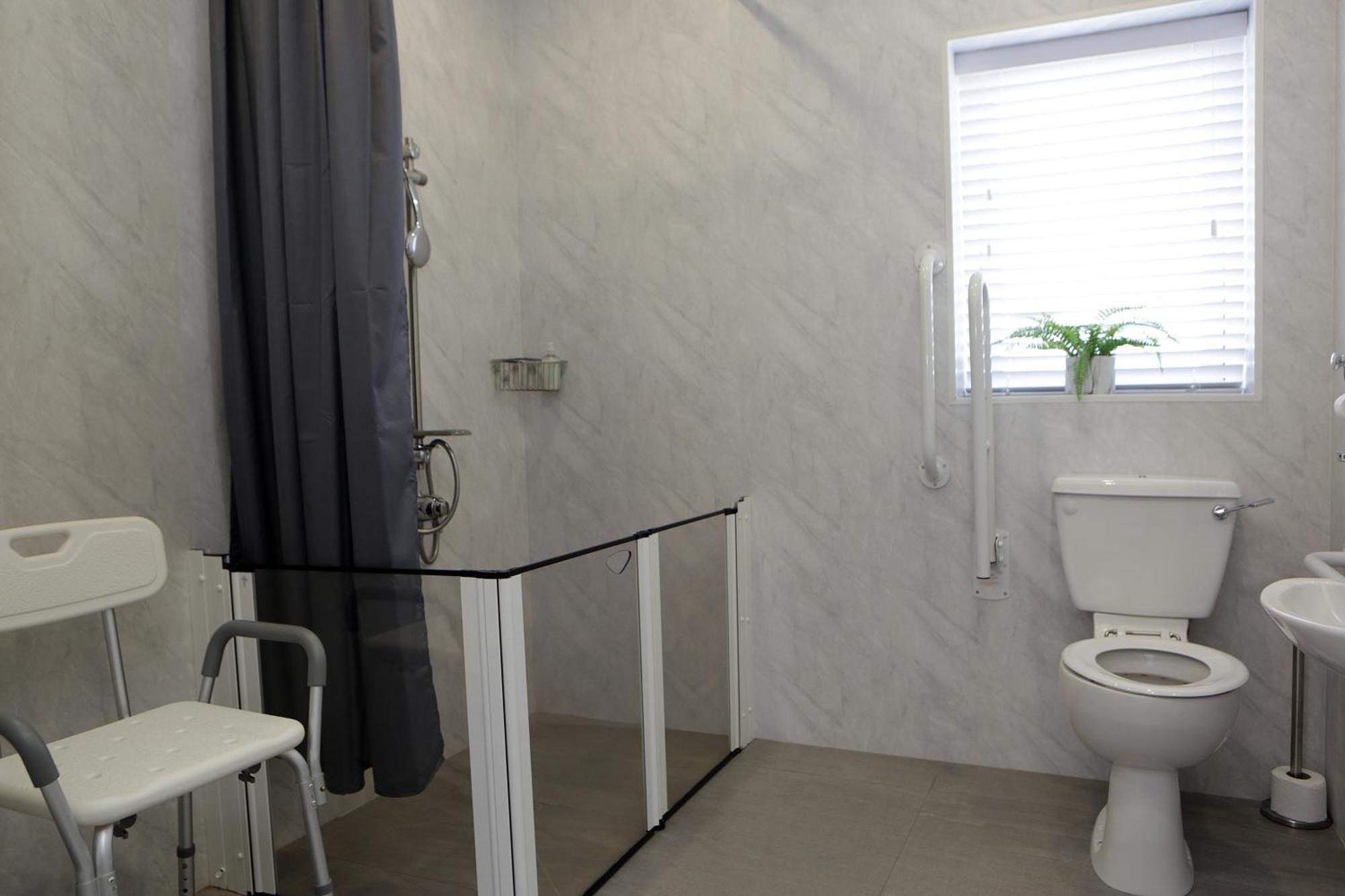 בושמילס Causeway Guest Accommodation מראה חיצוני תמונה